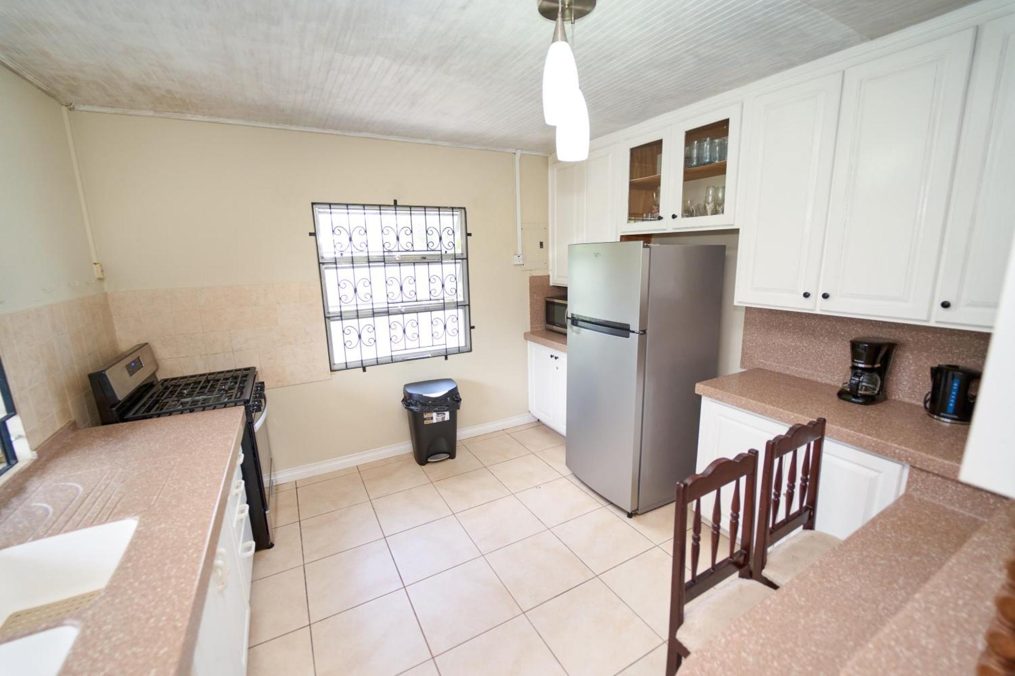 Spacious 3-Bedroom Home - Regency Park บริดจ์ทาวน์ ภายนอก รูปภาพ